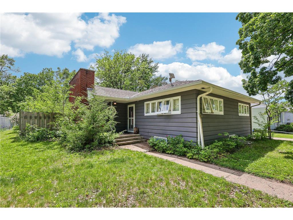 113 Central Street, Le Sueur