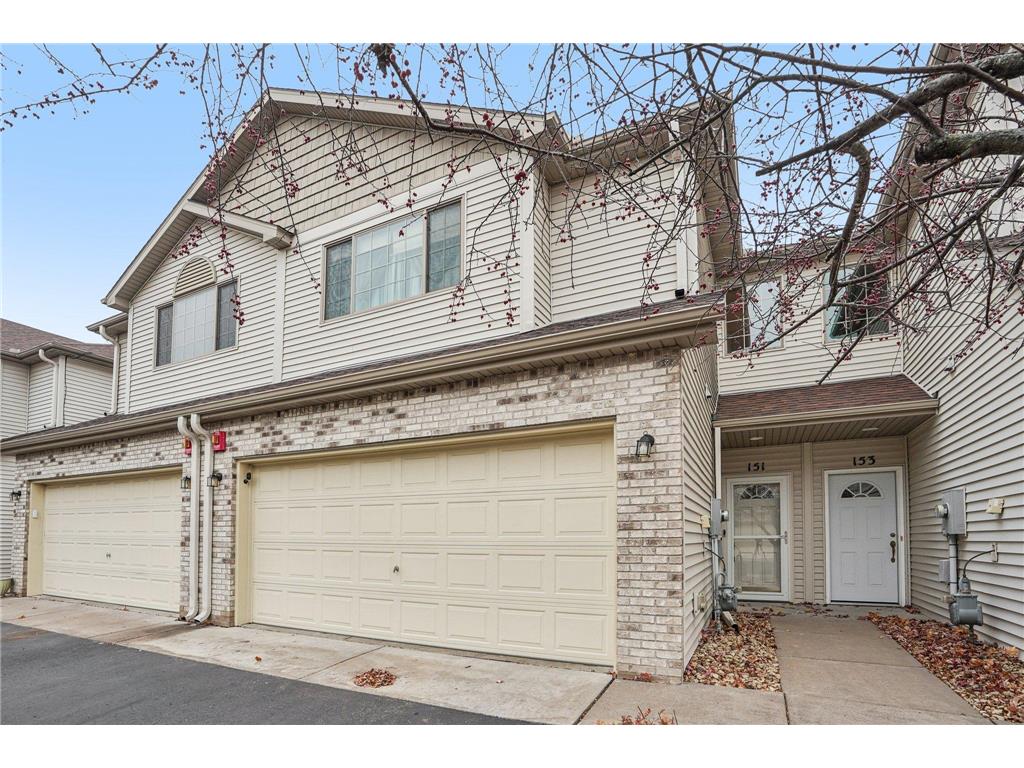 151 Stallion Lane, Circle Pines
